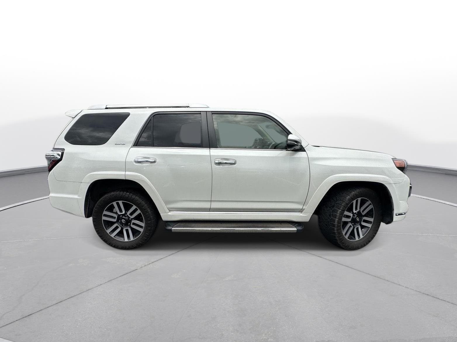 Used 2023 Blizzard Pearl Toyota Limited image 5