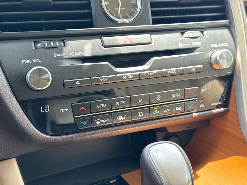 Used 2016 Beige Lexus 350 image 28