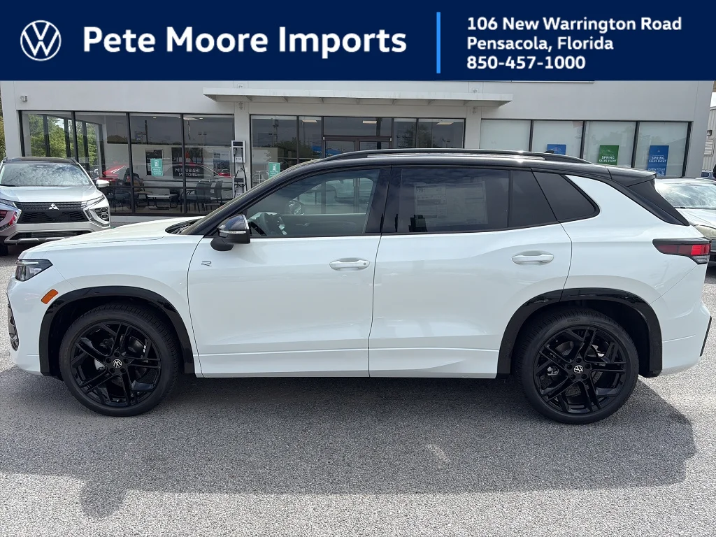 New 2026 Opal White w/ Deep Black Roof Volkswagen SE R-Line Black FWD image 1