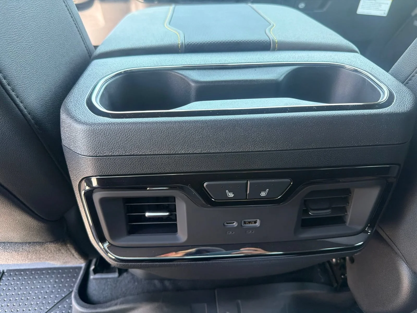 2026 Chevrolet Silverado 2500 HD ZR2 - Photo 25