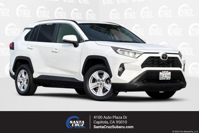 2020 Toyota RAV4 XLE