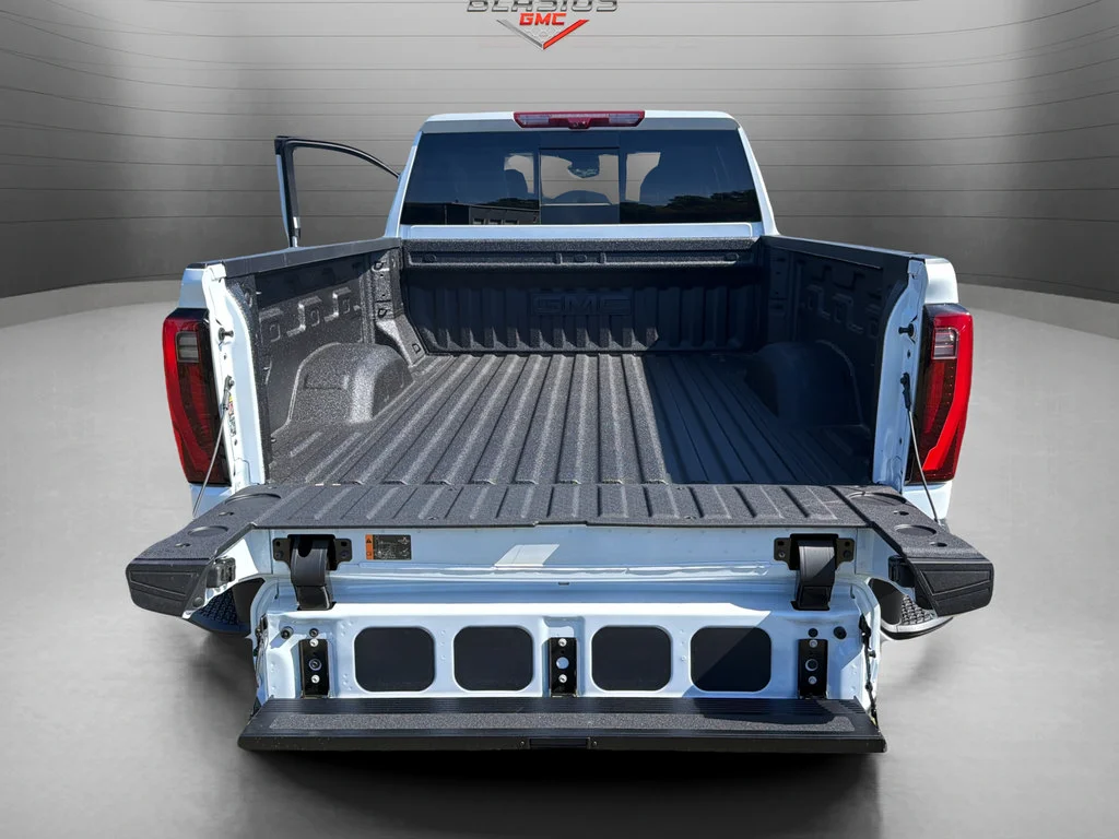 2026 GMC Sierra 2500HD Denali Ultimate - Photo 14
