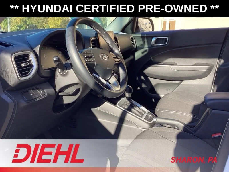 Used 2024 Lunar White Hyundai SEL image 10