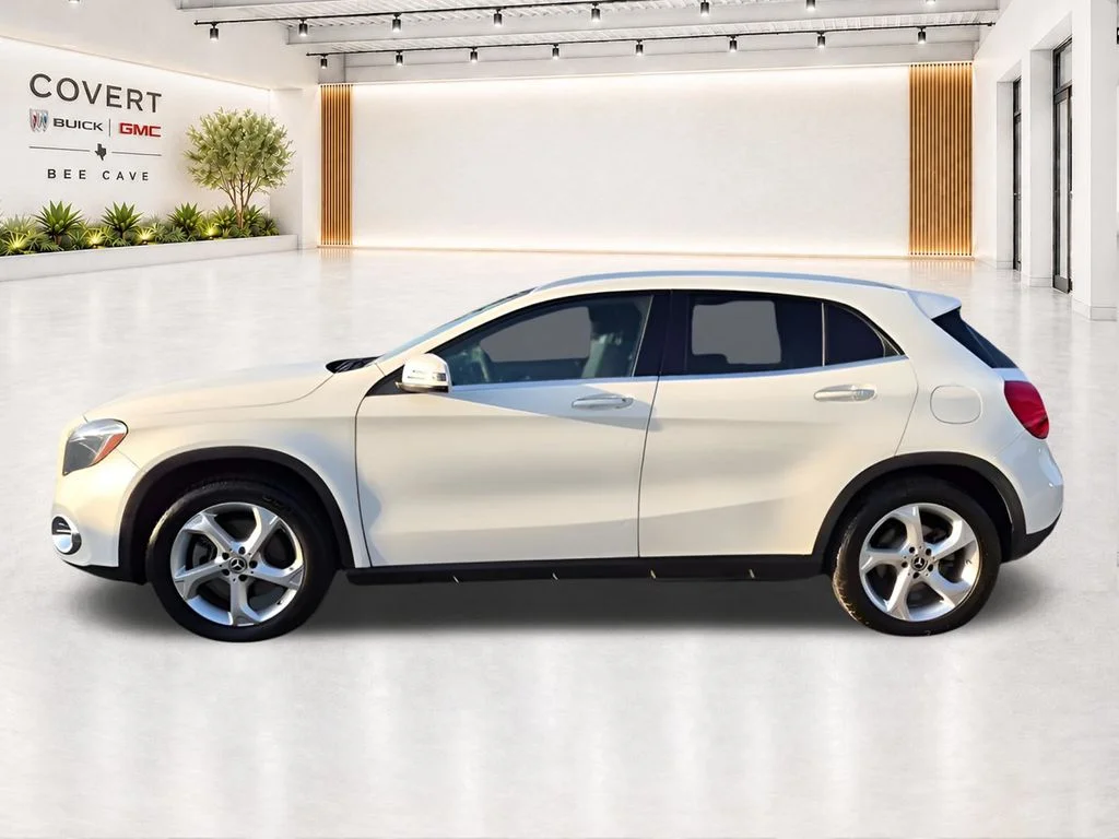 Used 2018 Black Mercedes-Benz GLA 250 image 6