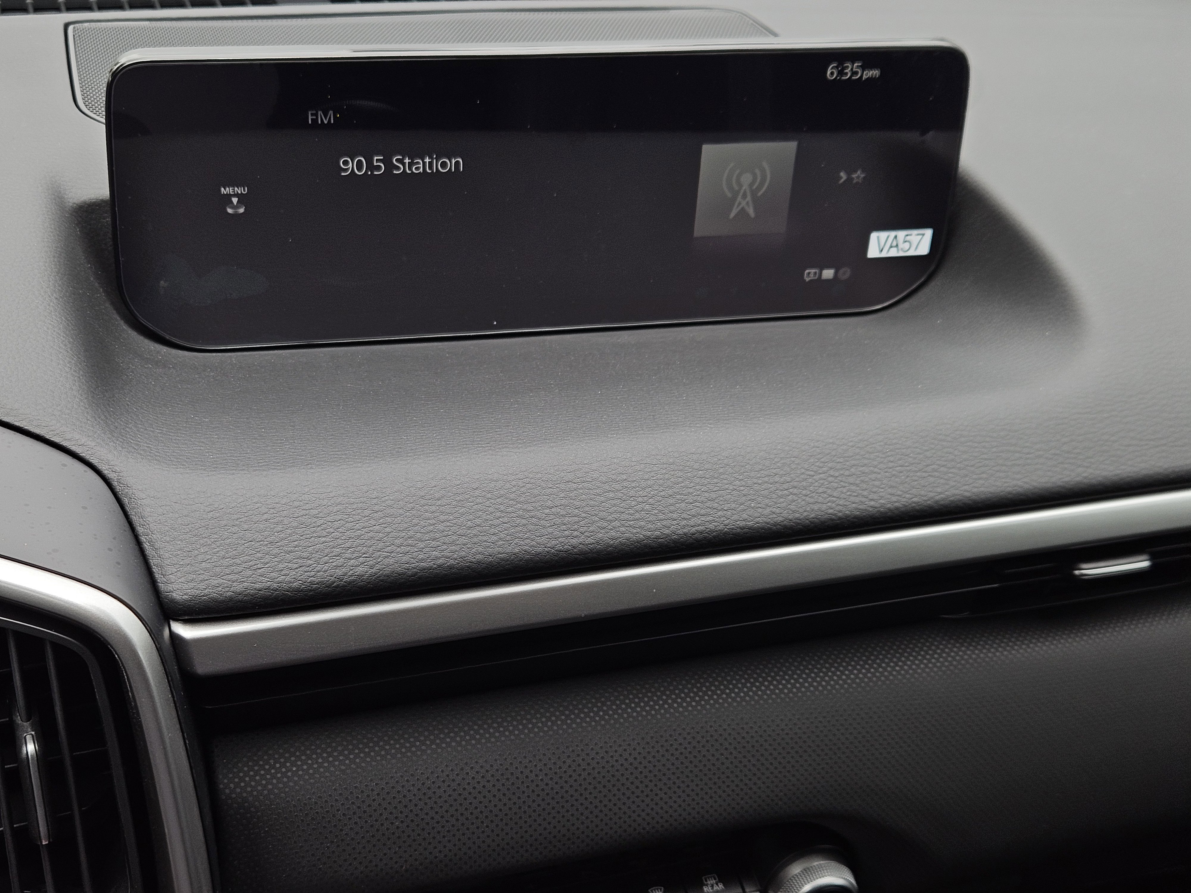 Used 2025  Mazda Preferred image 18