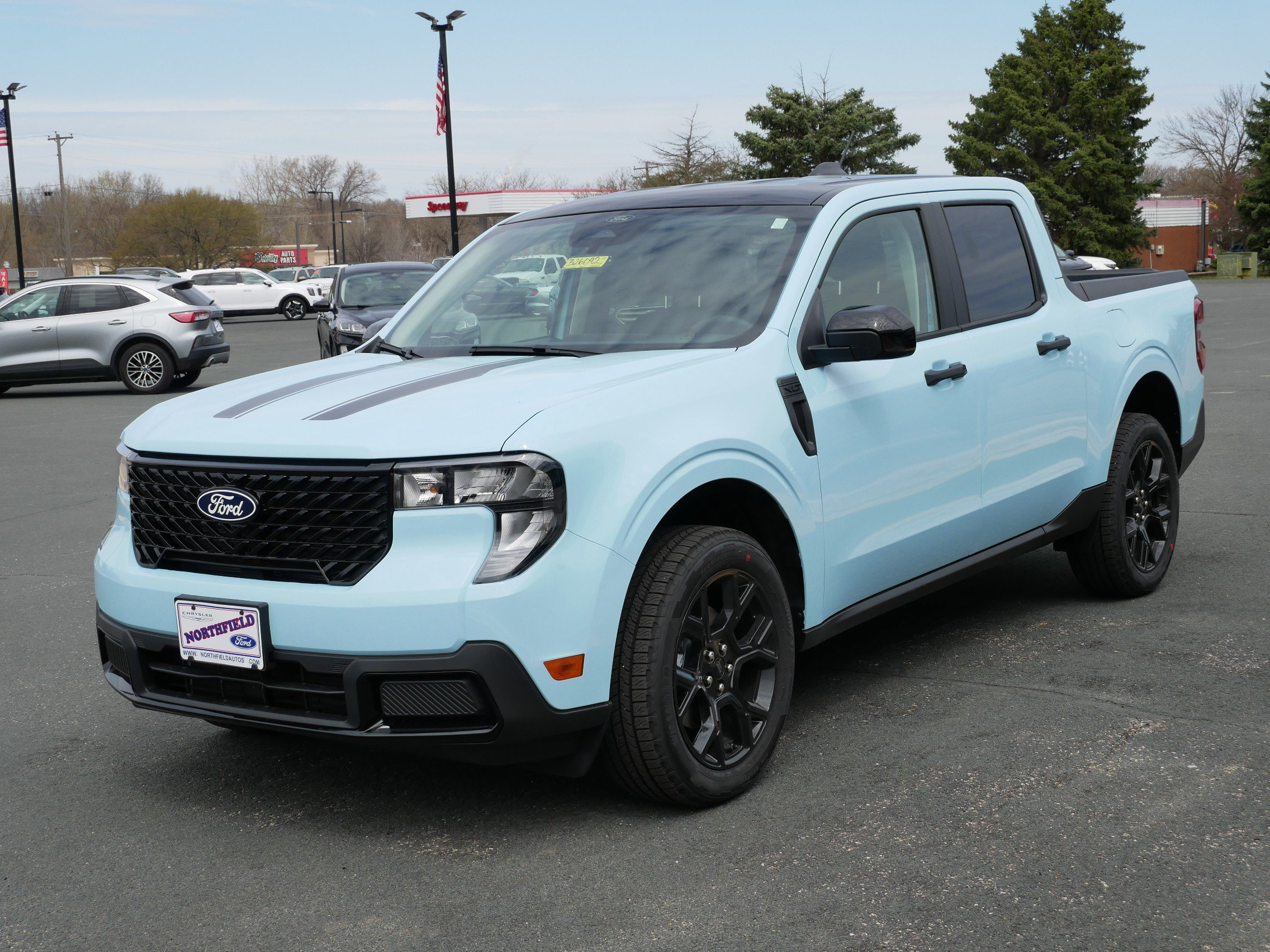 View vehicle photo 4