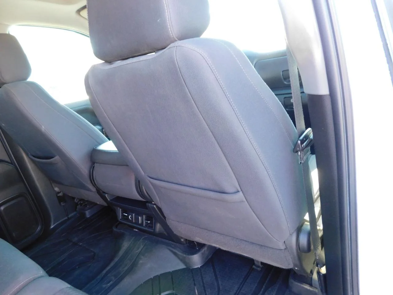 Used 2022 White Chevrolet 4WD CREW CAB 147 in LT W/1L image 15