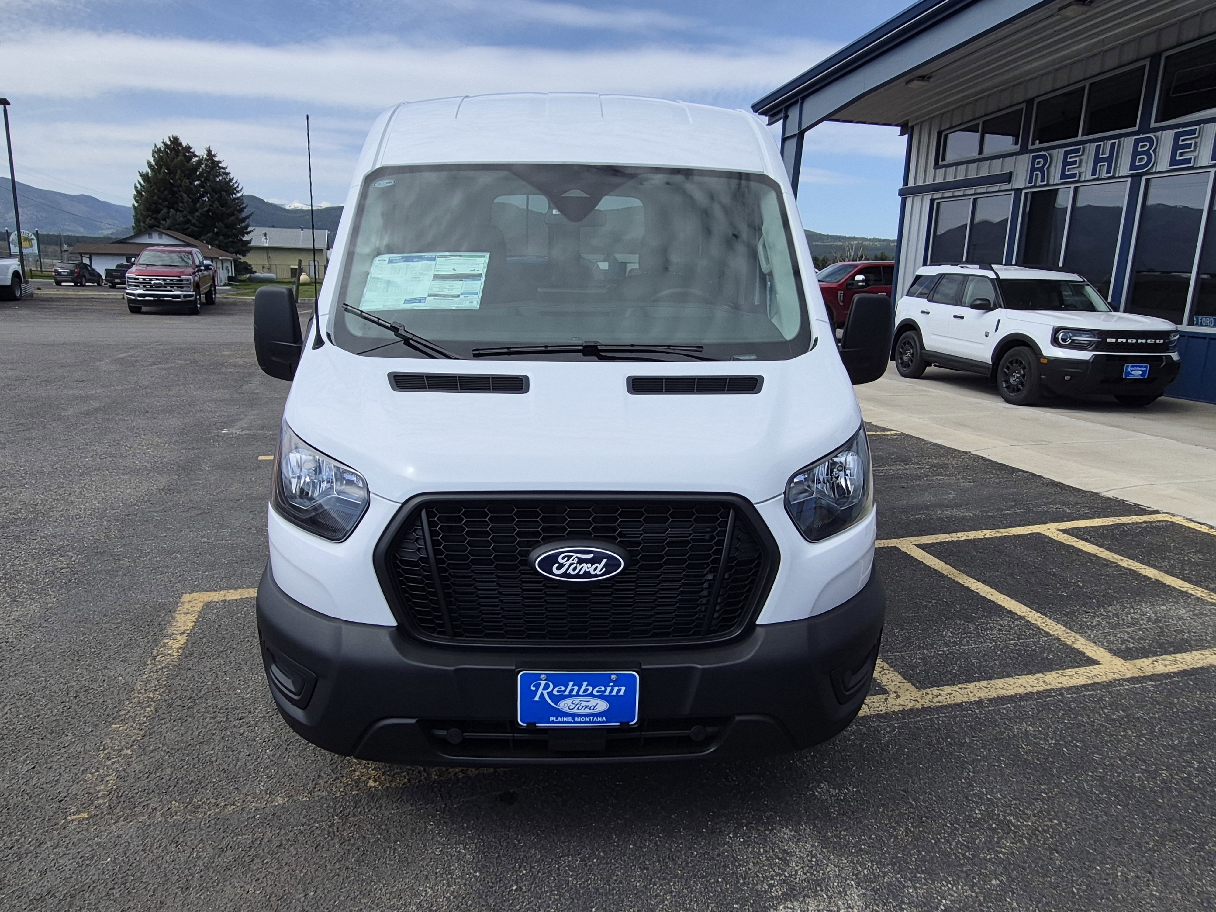 New 2026 Oxford White Ford Cargo Van image 15