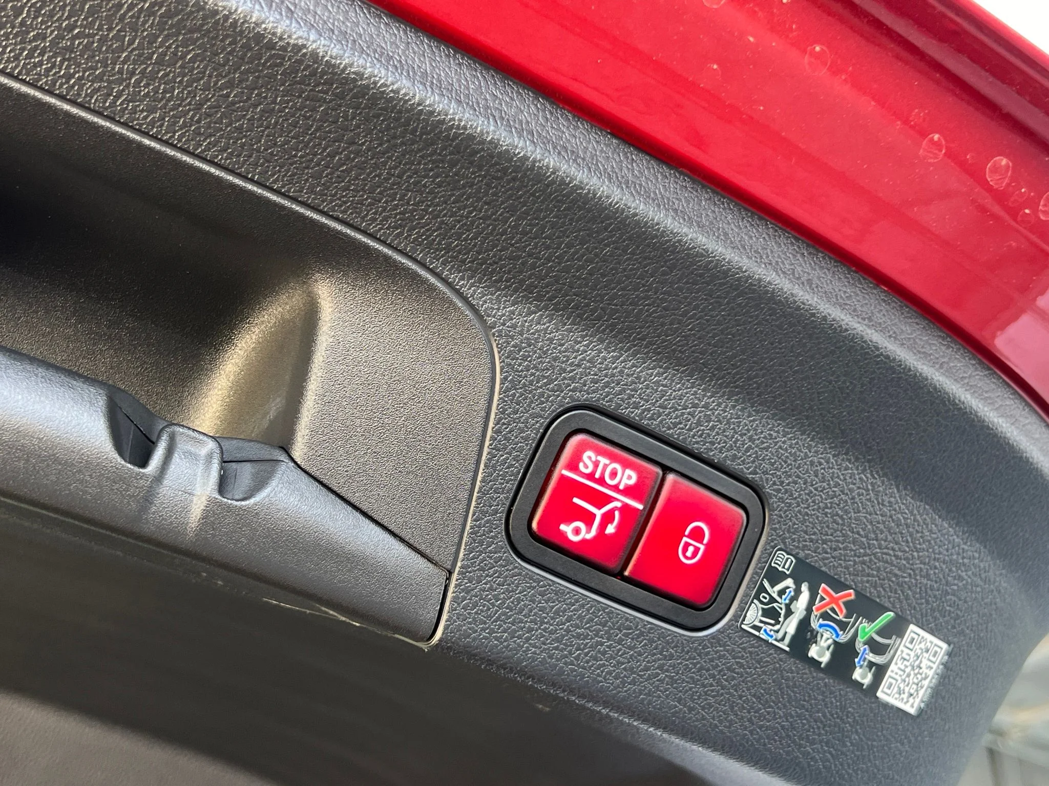 Used 2025 Red Mercedes-Benz GLE 53 AMG® image 34