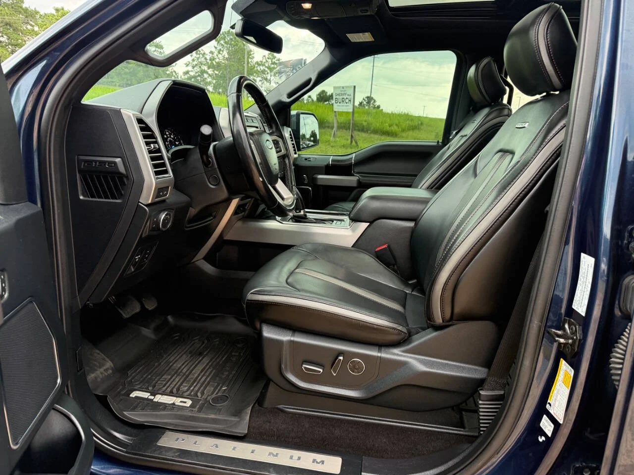 Used 2020 Blue Ford Platinum 4x4 4dr SuperCrew 5.5 ft. SB image 11