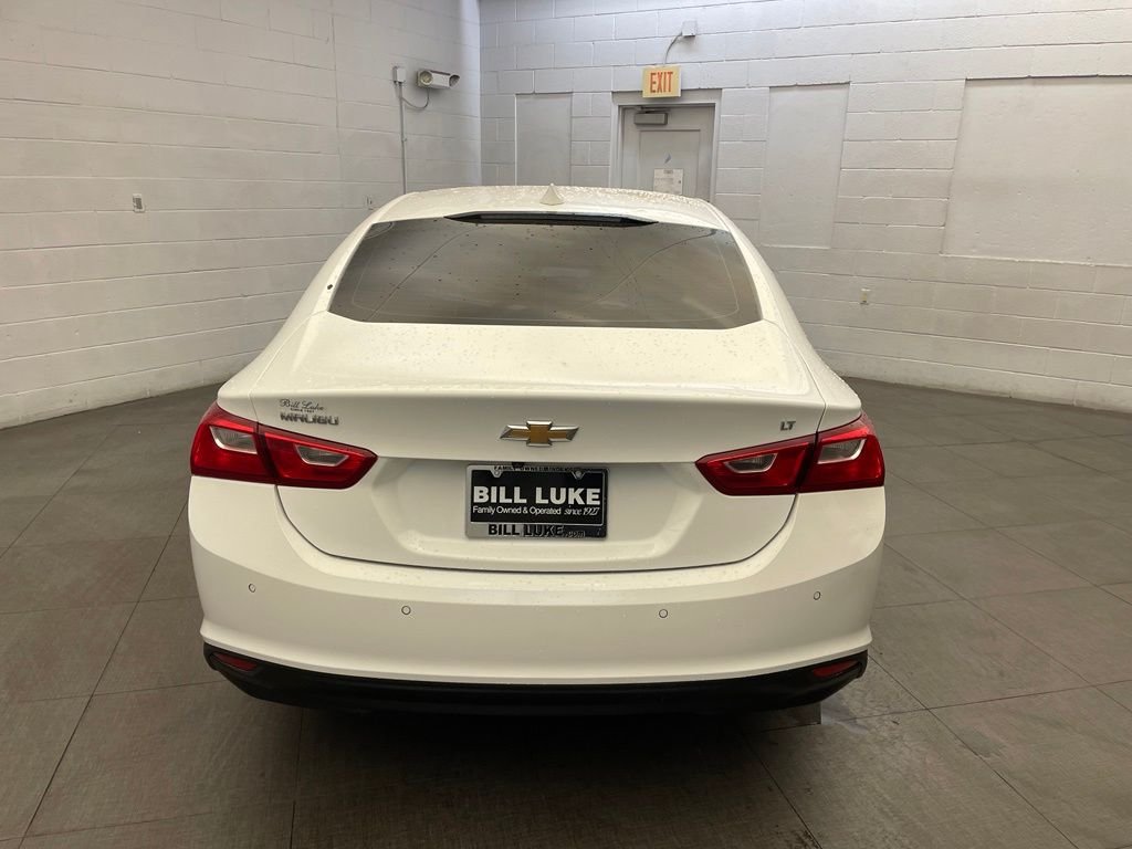 Used 2024 White Chevrolet LT 1LT image 9