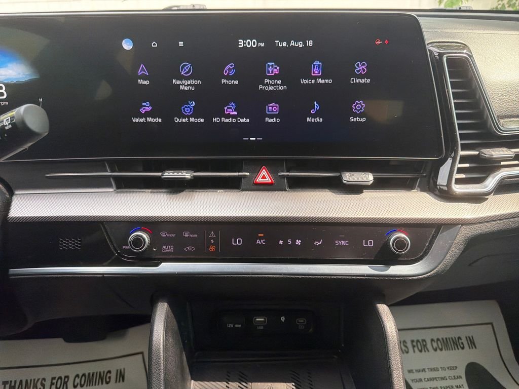 Used 2023 White Kia SX-Prestige image 18