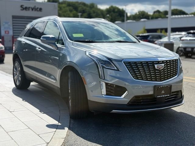 Used 2023 Silver Metallic Cadillac Premium Luxury image 9