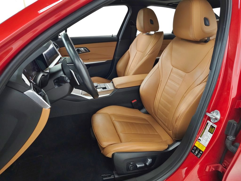 Used 2021 Melbourne Red Metallic BMW 330i xDrive image 17