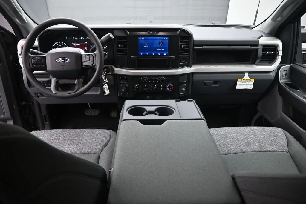 New 2026 Carbonized Gray Metallic Ford XLT image 19