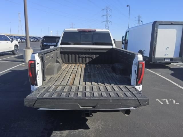 Used 2024 Summit White GMC AT4 image 6