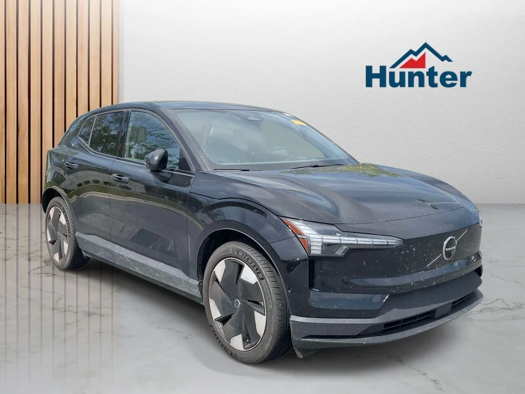 2025 Volvo EX30 Twin Motor Performance Ultra's photo