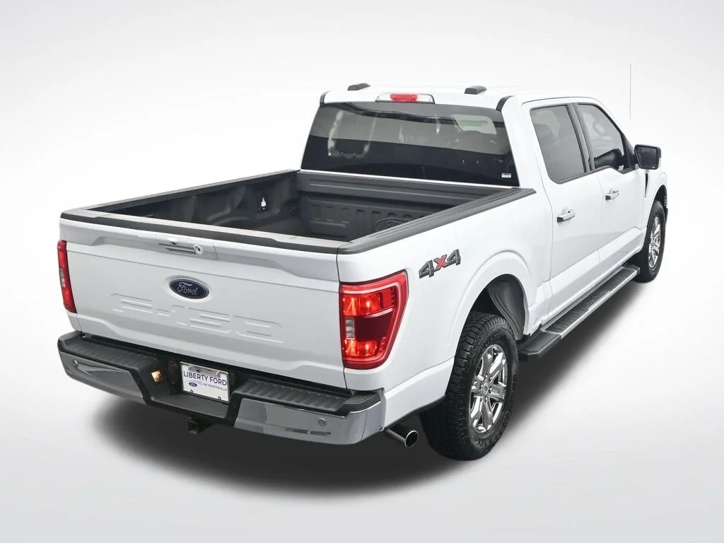 Used 2022 White Ford XLT image 28