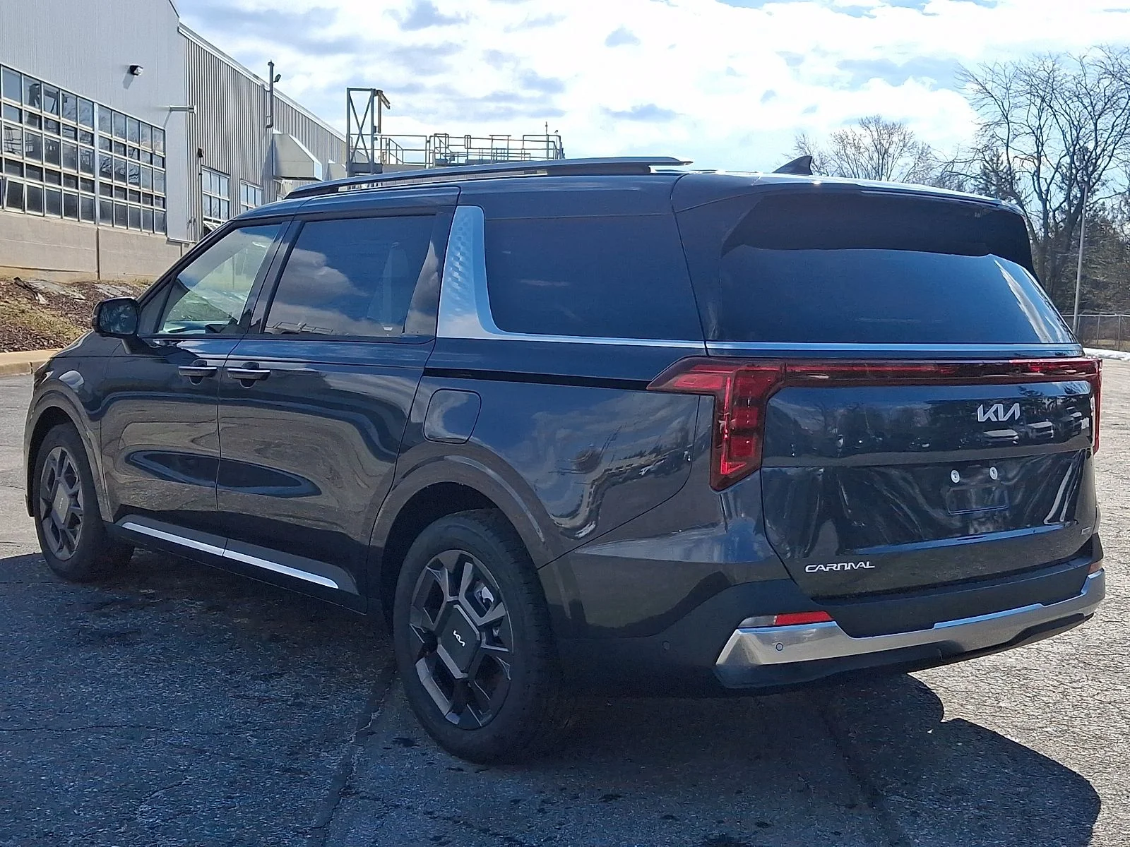 New 2026 Gray Kia SX image 5