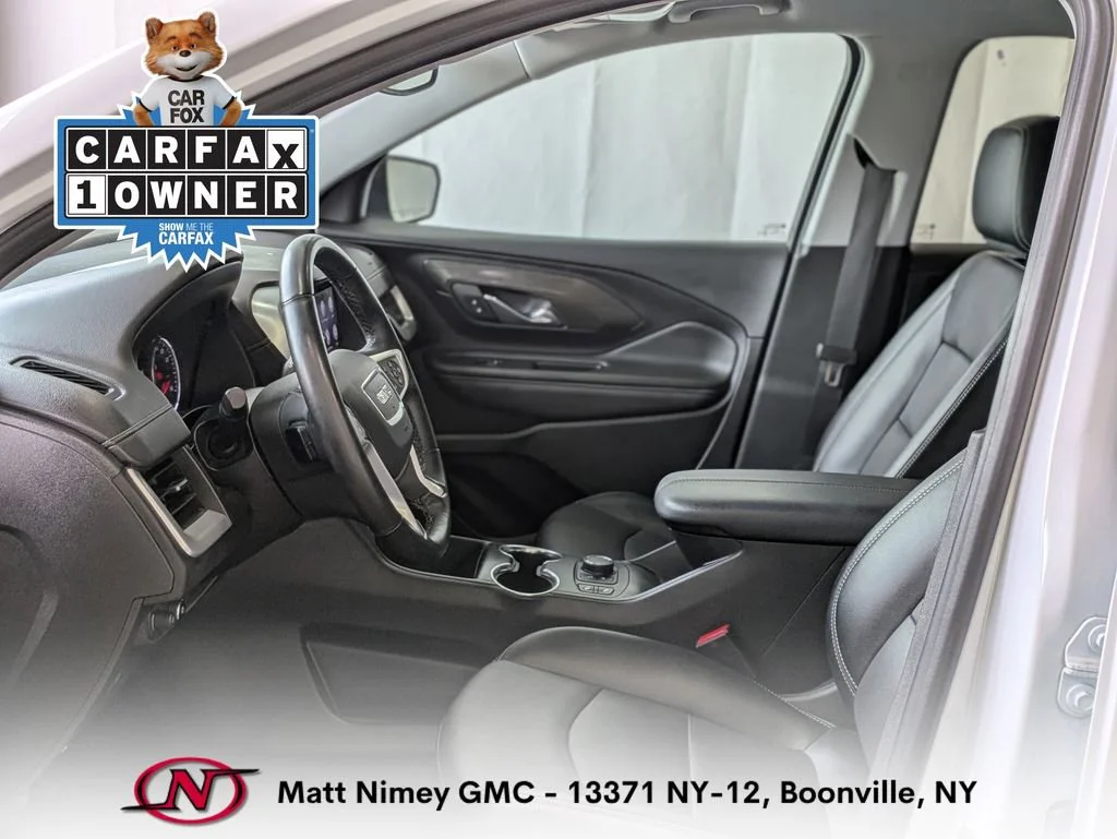 Used 2023 Summit White GMC SLT image 4