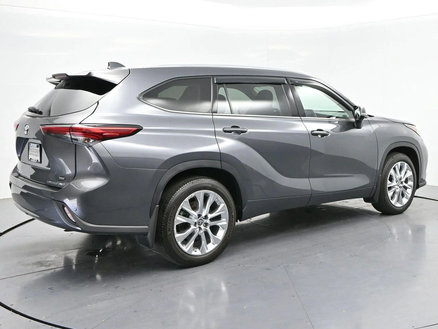 Used 2021 Magnetic Gray Metallic Toyota Limited image 7