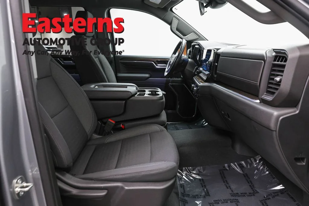 Used 2023 Gray Chevrolet LT image 26