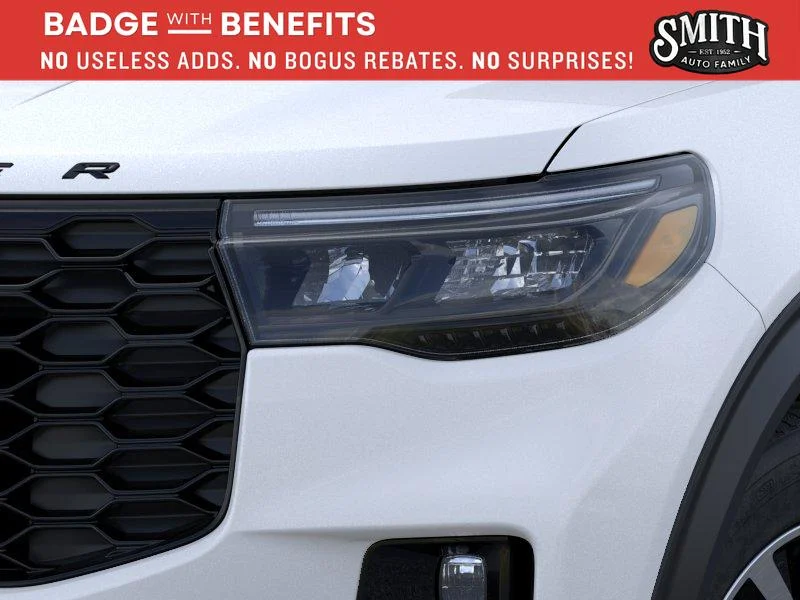 New 2026 Star White Metallic Tri-Coat Ford ST-Line image 19