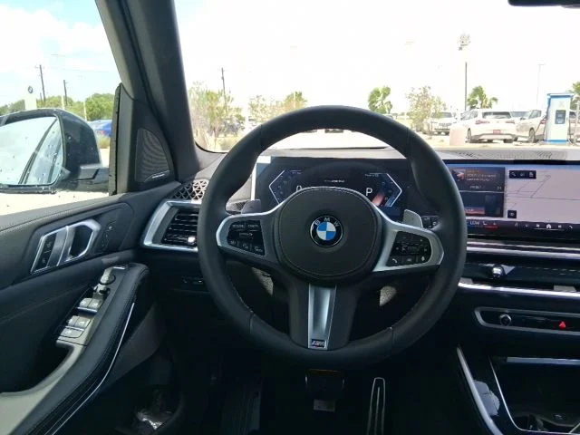 New 2026 Skyscraper Grey Metallic BMW sDrive40i image 9