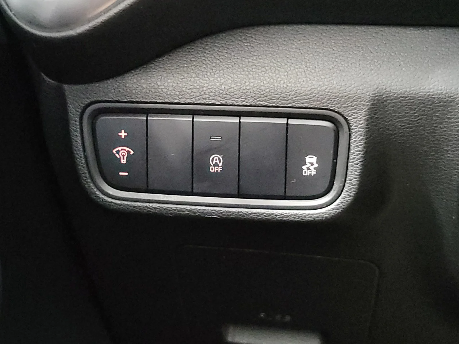Used 2022 Black Kia LX image 14