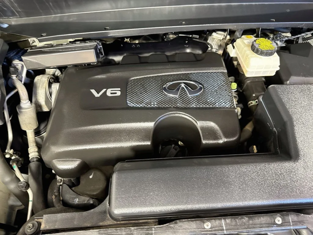 Used 2018 Black INFINITI  image 43