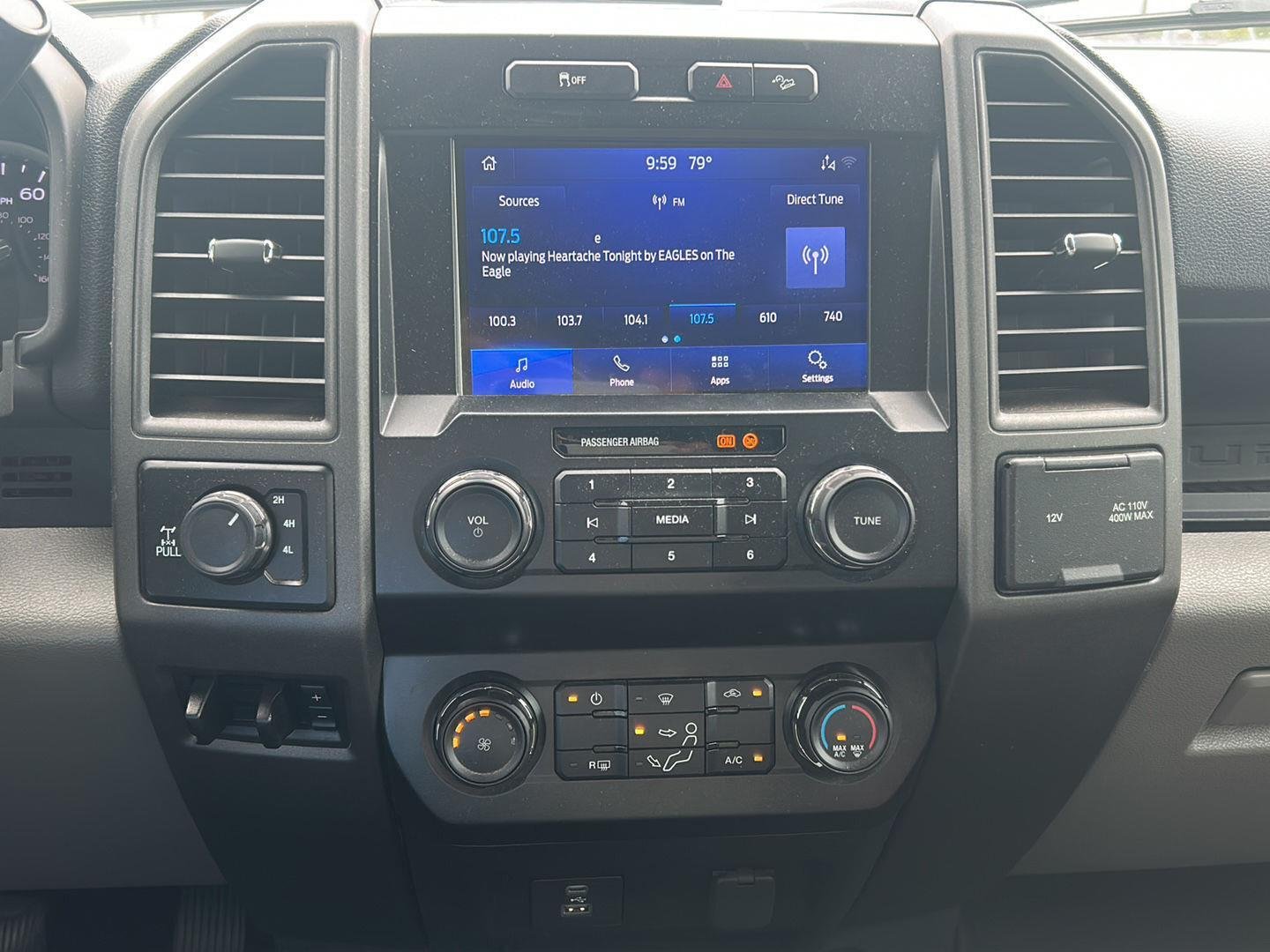 Used 2022 Oxford White Ford XL image 9