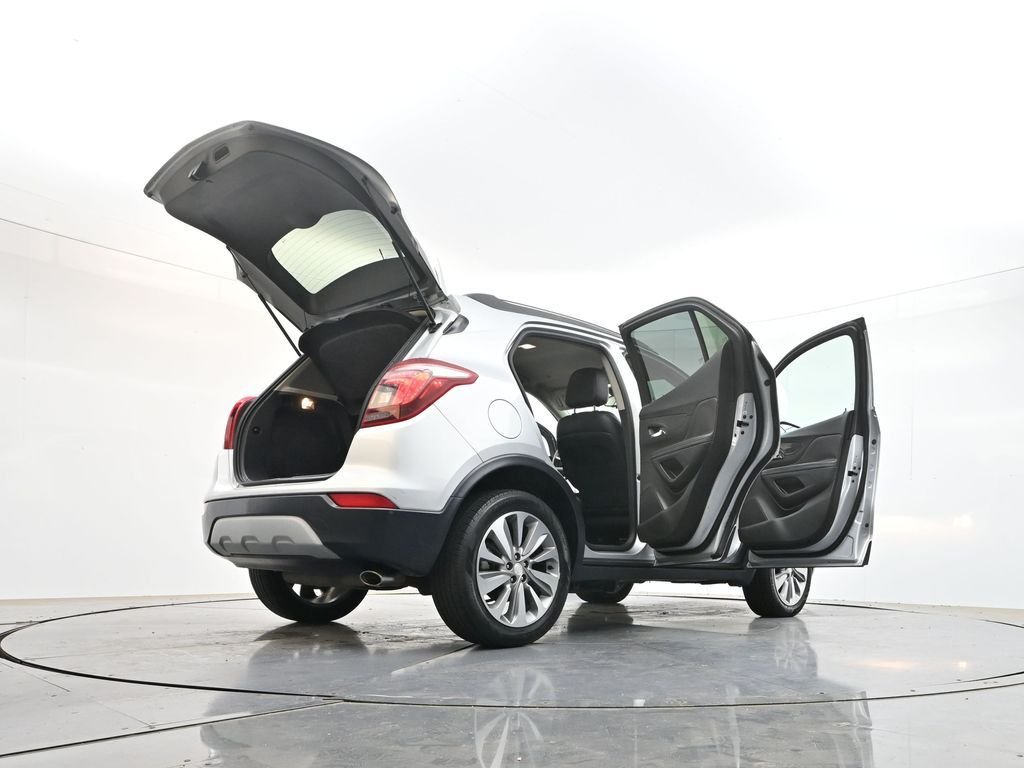 Used 2018 Silver Buick Preferred image 46
