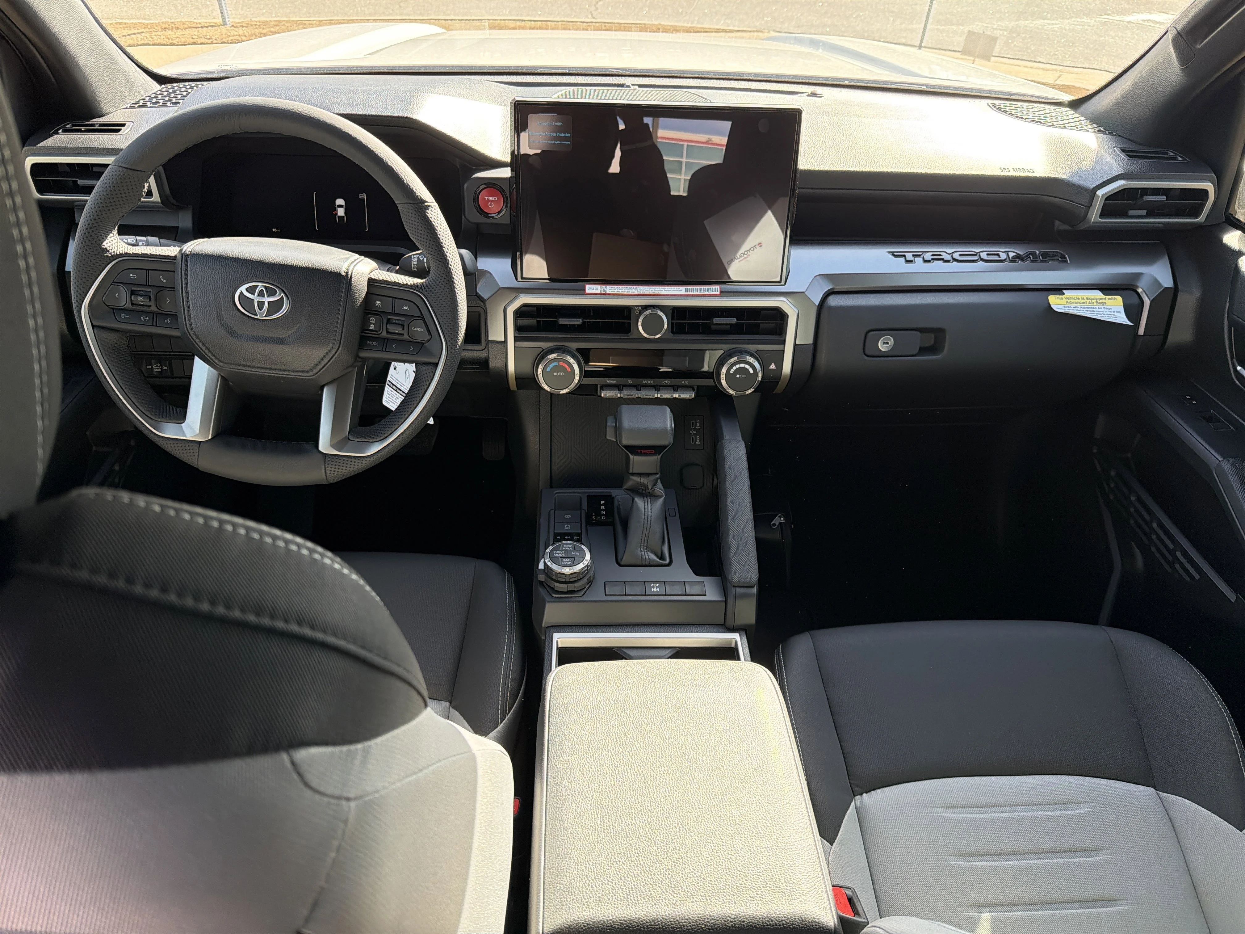 2025 Toyota Tacoma TRD Off Road - Photo 9