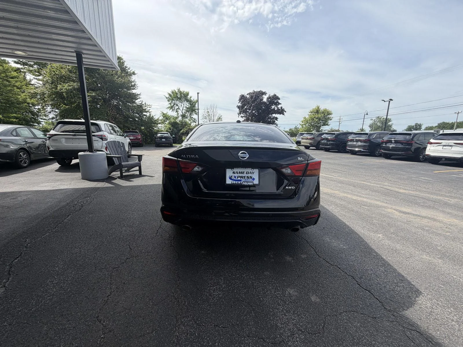 Used 2019 Super Black Nissan 2.5 SL image 7