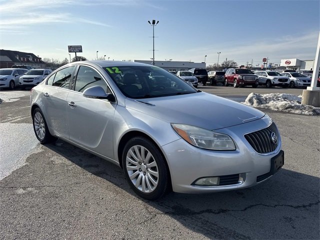 2012 Buick Regal Premium 1
