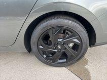 New 2026 Amazon Gray Hyundai SE image 20