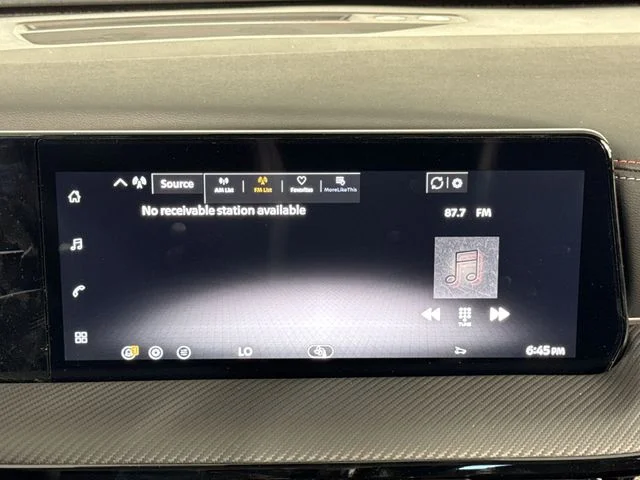 New 2026 Aspen White TriCoat / Super Black Two-tone Nissan SR image 16