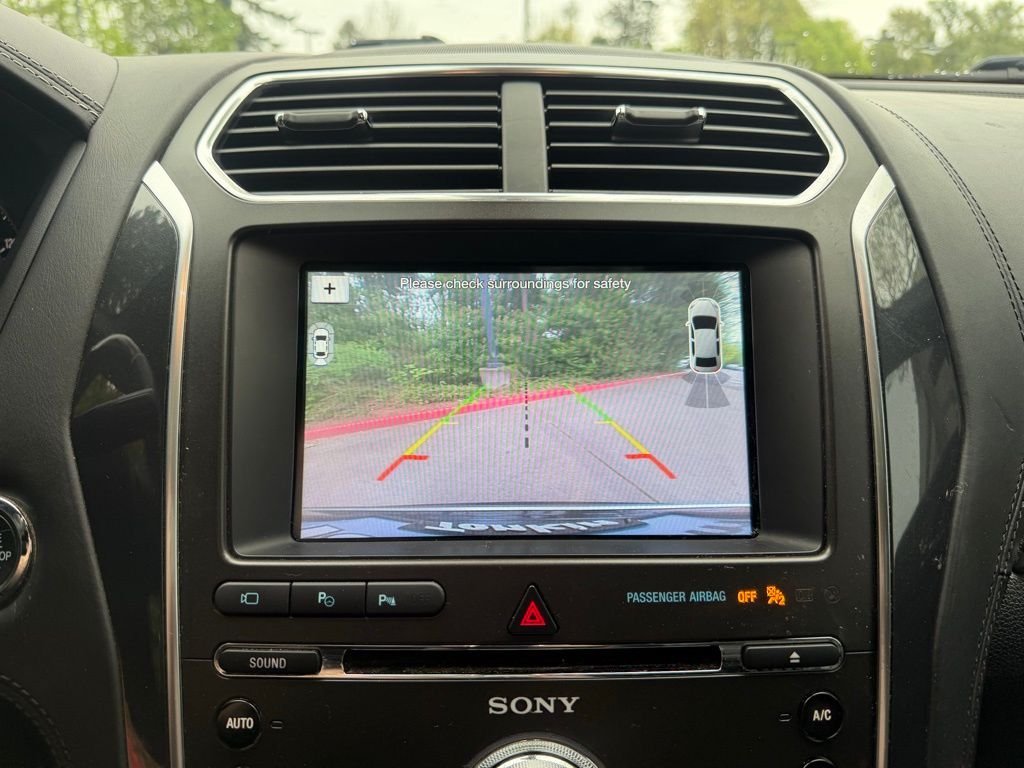 Used 2018 Burgundy Ford Platinum image 14