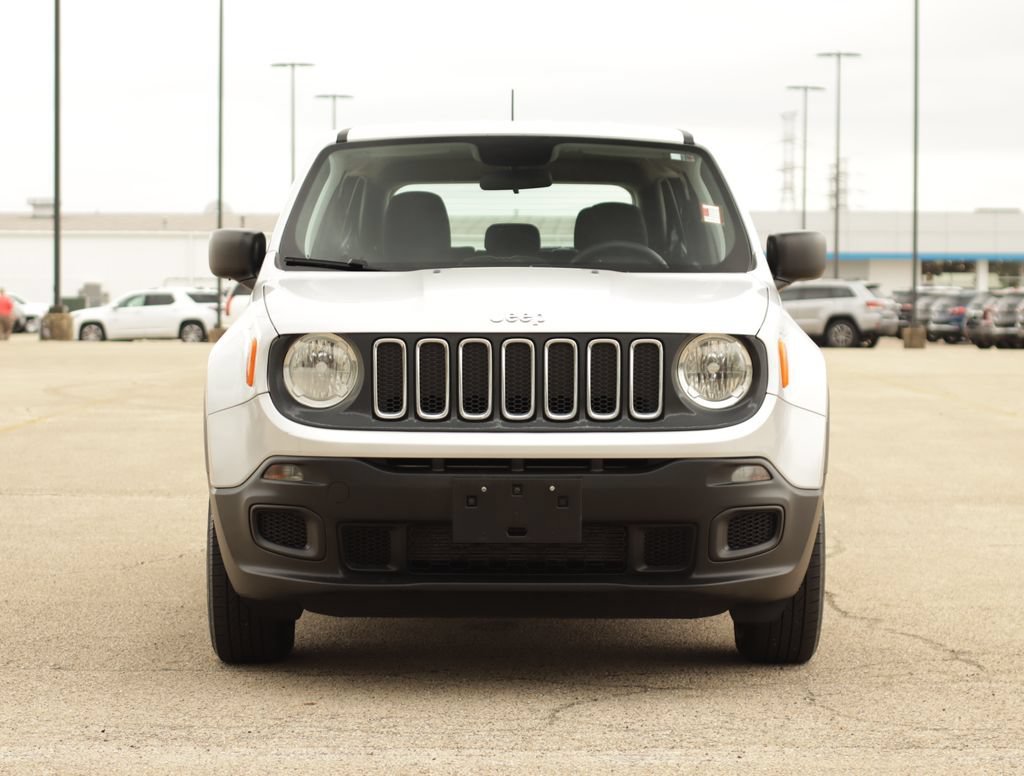 Used 2018 Jeep Renegade Sport with VIN ZACCJBAB3JPH24038 for sale in Pekin, IL