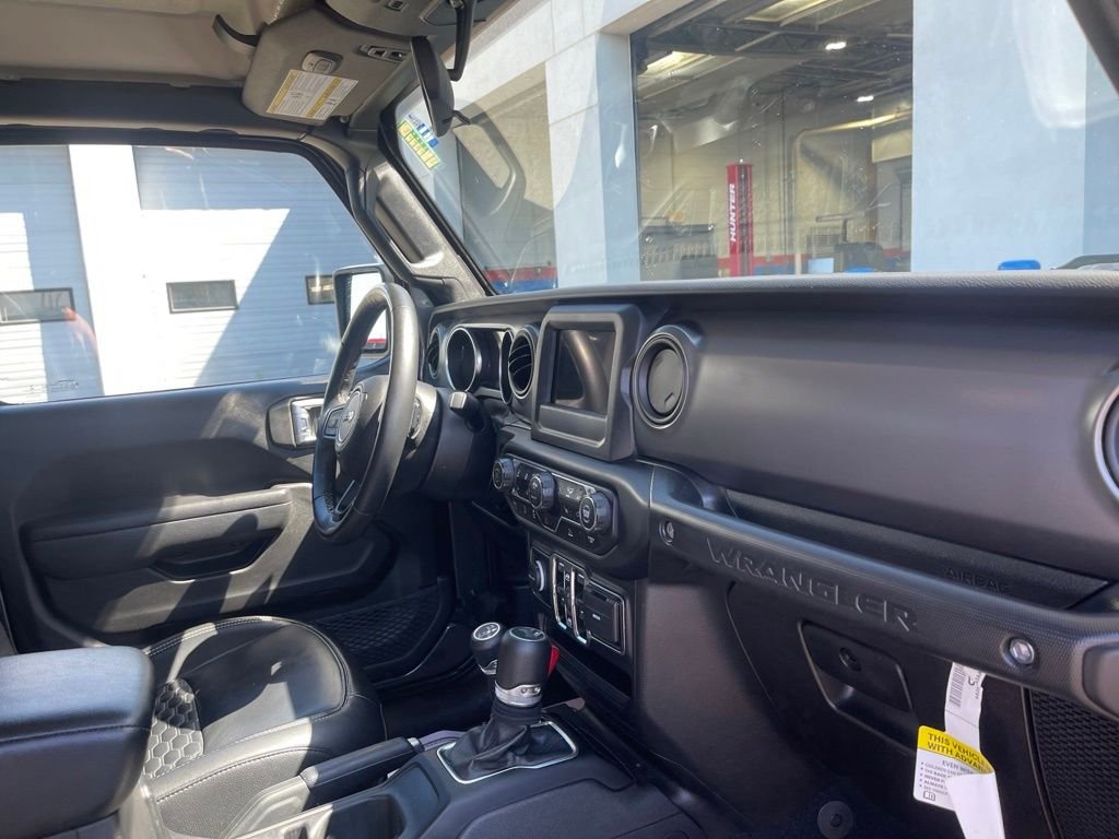 Used 2022 Gray Jeep Unlimited Sport S image 24