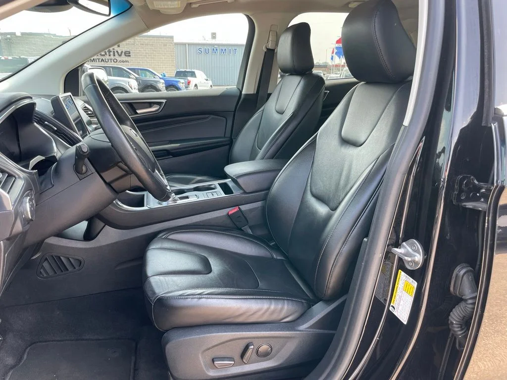 Used 2021 Black Metallic Ford Titanium image 7
