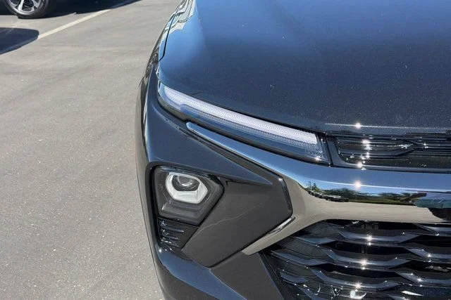 New 2026 Mosaic Black Metallic Chevrolet RS image 4