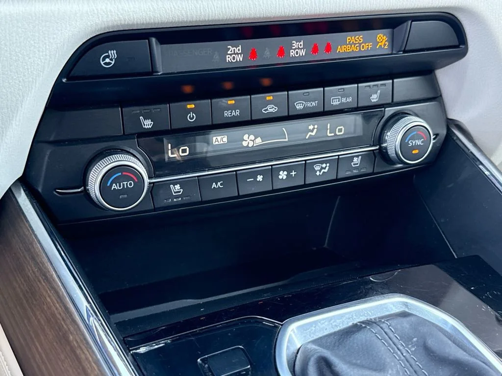 Used 2023 Black Mazda Signature image 28