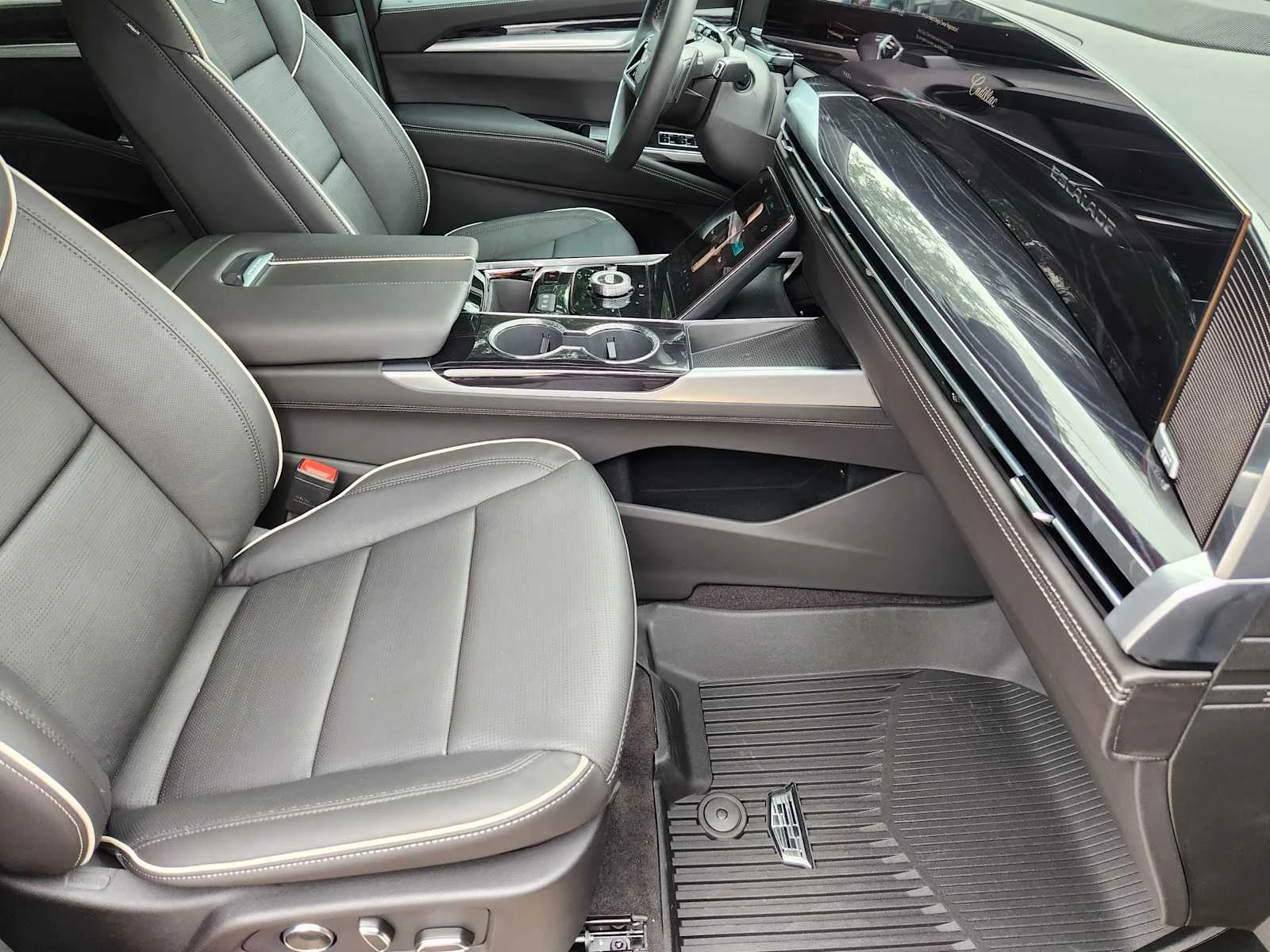 New 2026 Galactic Gray Metallic Cadillac Sport image 9