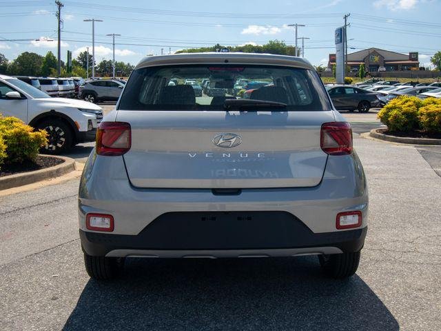 New 2026 Silver Hyundai SE image 19