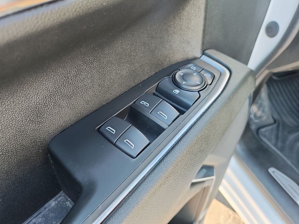 Used 2024 White Chevrolet LT image 11