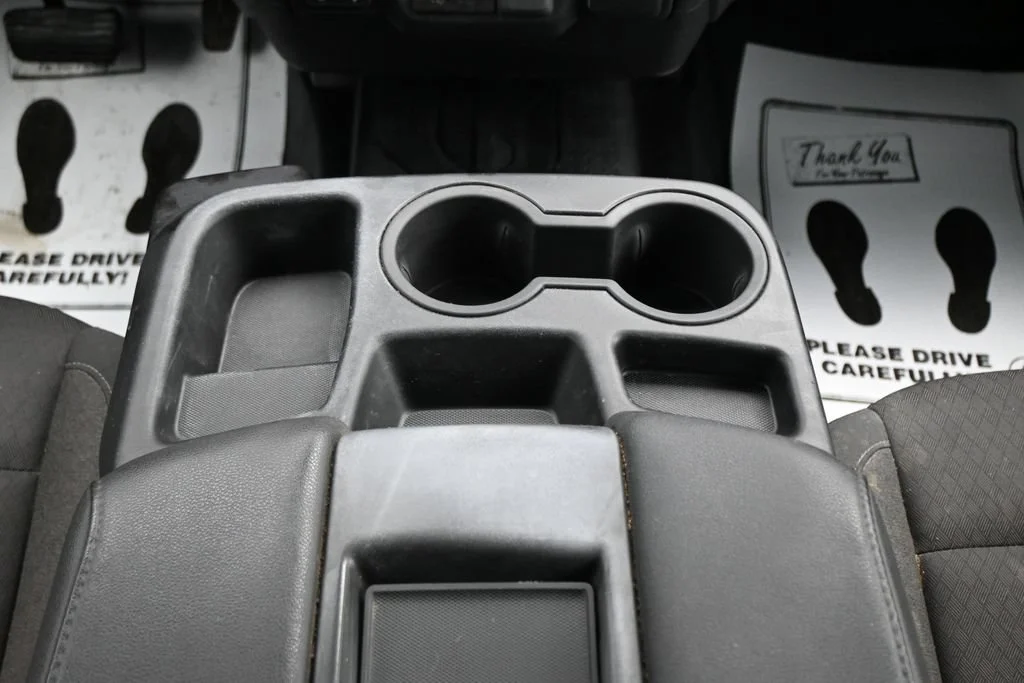 Used 2024 Gray Chevrolet Custom image 20