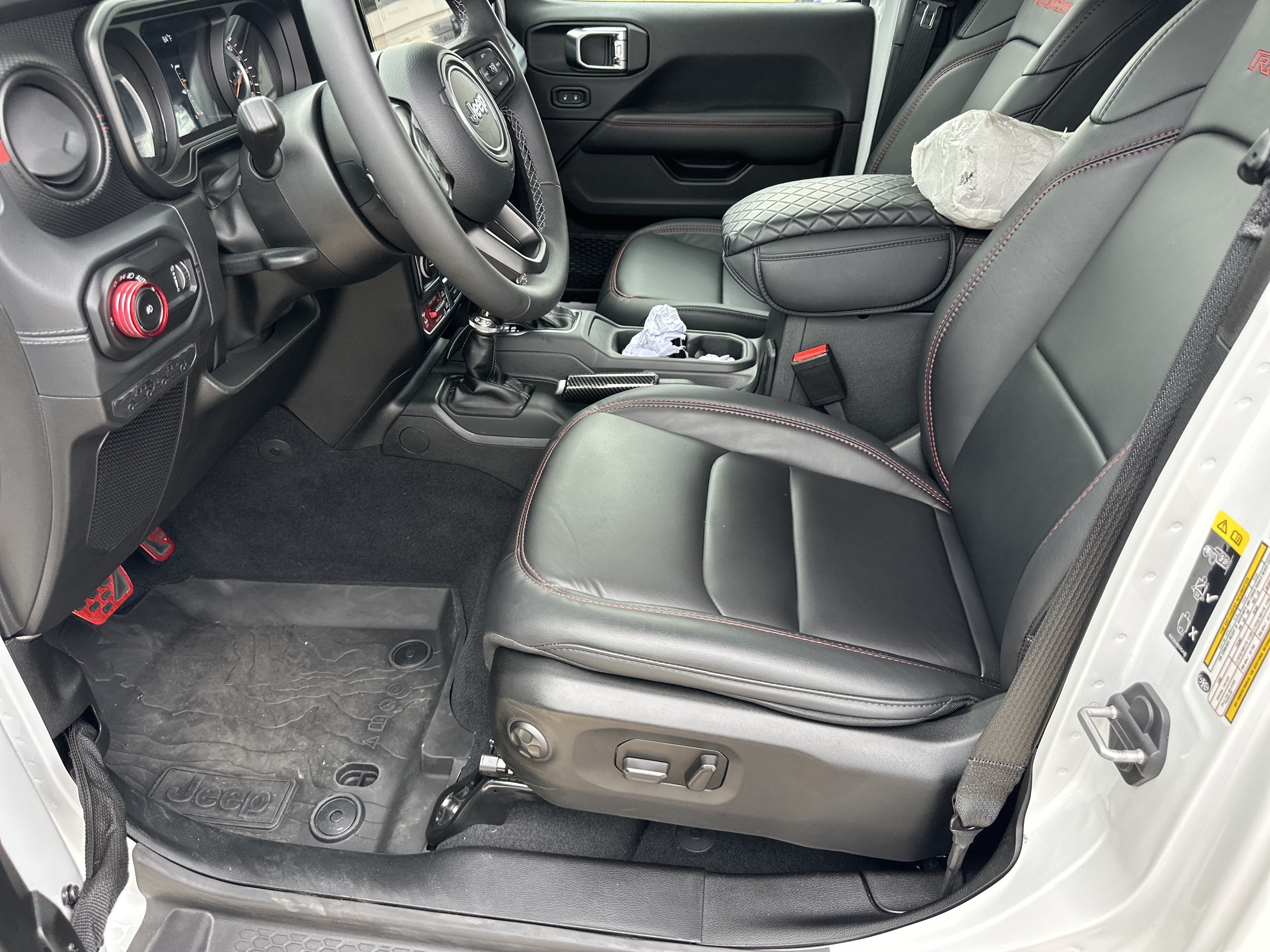 2025 Jeep Wrangler 4-Door Rubicon X - Photo 10