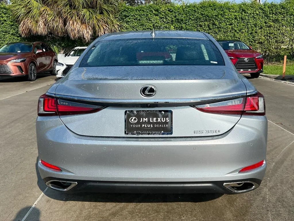 Certified Used 2025 IRIDIUM Lexus 350 image 6