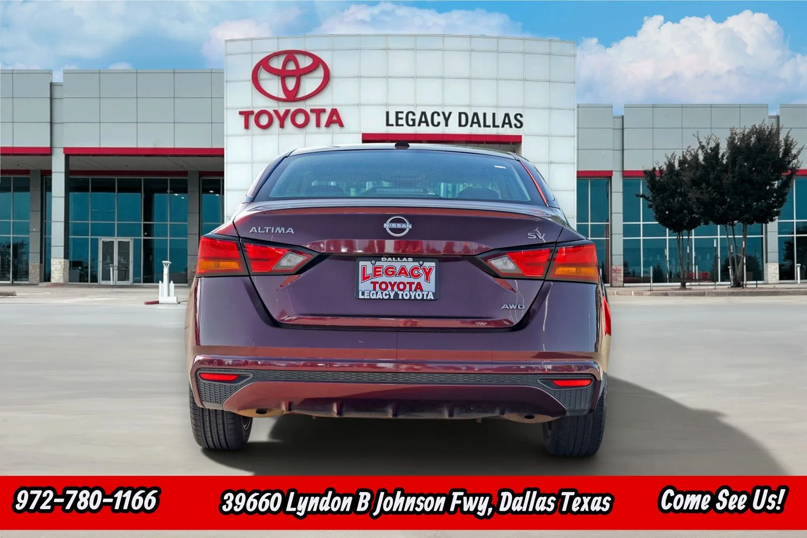 Used 2023 Red Nissan 2.5 SV image 7